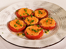 Омлет в томатных кольцах от шеф-повара Василия Емельяненко