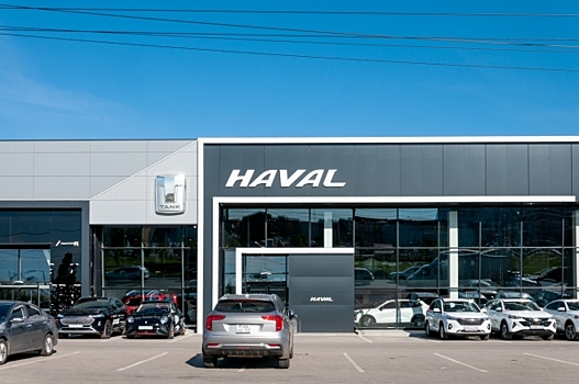 «Отечественный» комфорт: чиновникам Кировской области закупили китайские кроссоверы