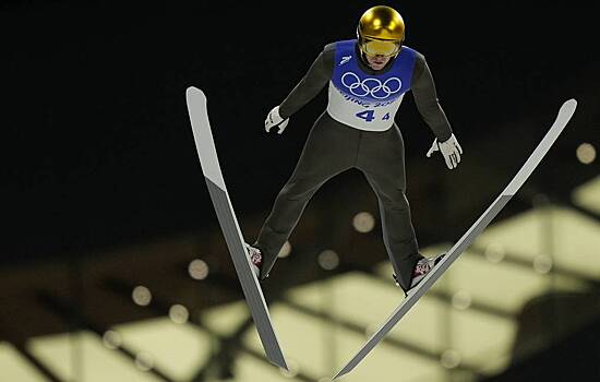 Лыжника Климова накажут за российский флаг
