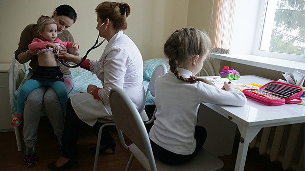 Правительство рассмотрит идею финансирования медицины и перелётов в ДФО из федерального бюджета