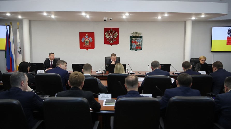 Мэр Краснодара пообещал помочь жителям Индустриального пострадавшим от атак БПЛА