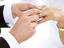 Госдума упрекнула россиян в свадьбах ради застолья