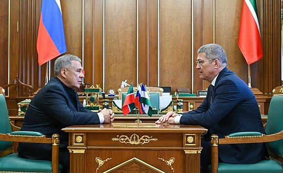 Минниханов и Хабиров подписали план по реализации соглашения о сотрудничестве Татарстана и Башкирии