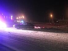 Под Самарой пострадали две пассажирки опрокинувшейся в кювет легковушки