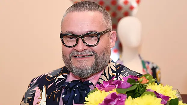 СМИ: историк моды Васильев погасил свои долги