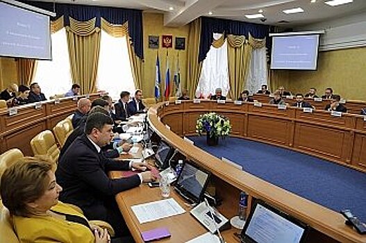 Трое депутатов Думы Иркутска получили благодарности от горожан