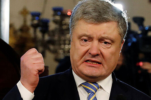 Порошенко анонсировал 124 страницы санкций против РФ