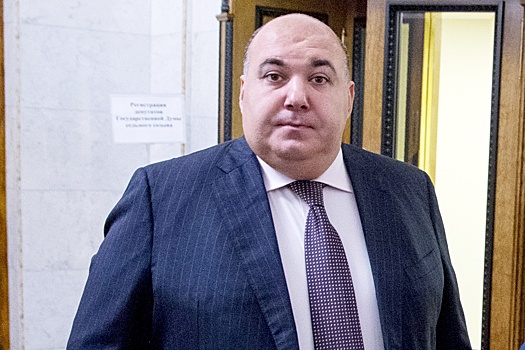 Депутата Напсо, два года не ходившего на заседания, могут лишить полномочий