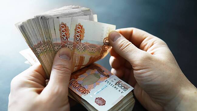 Сколько зарабатывают самые обеспеченные россияне