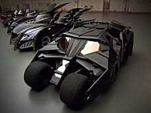 В Сети показали реплику бэтмобиля на базе Mustang: Chevy V8 Power