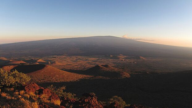 На Гавайях началось извержение вулкана Мауна-Лоа