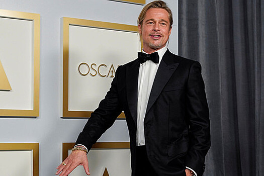 Актер Брэд Питт бросил пить алкоголь ради детей