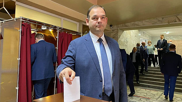 В Саратове депутат-оппозиционер указал спикеру гордумы на проблемы в его округе
