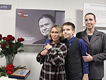 В Тюмени открыли фотовыставку об освобождении городов Донбасса