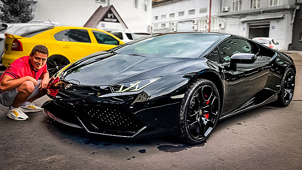 Lamborghini или квартира в Москве? Перед блогером встал непростой выбор