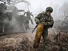 «Мы начинаем продвигаться быстрее» Военный аналитик Василий Кашин — об итогах 2025 года в зоне СВО и будущем переговоров по Украине