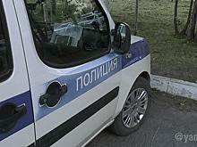 Неизвестный из Петербурга кинул в автобус «коктейль Молотова»
