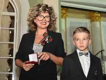 Ольга Дроздова, Лариса Вербицкая, Татьяна Терешина и другие звезды вышли в свет для получения премии «Семья года-2018»