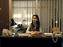 Представлены первые кадры шпионского сериала Ponies с Эмилией Кларк