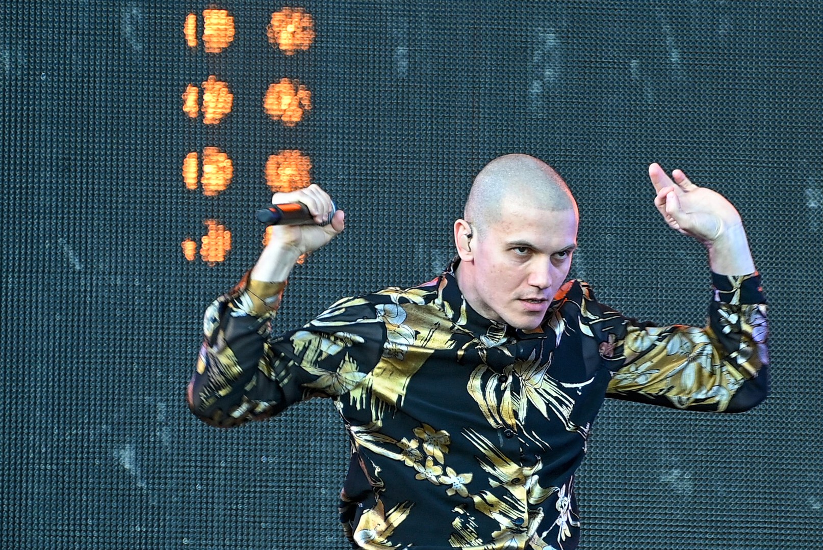 Как жил и умер солист Shortparis Николай Комягин