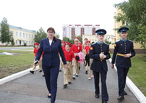 Юнармейцы посетили Оренбургское президентское кадетское училище