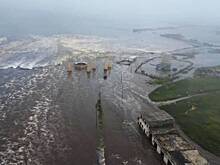 Рухнувший детсад, развалившийся аэропорт и затопленный завод: пугающие кадры с последствиями мощнейшего землетрясения на Камчатке