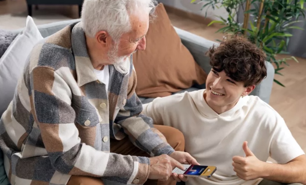 Зарядка, автономность и не только: на что обращать внимание при выборе смартфона для родителей