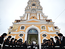 Реставрацию колокольни московского Новоспасского монастыря планируют завершить в начале 2018 г.