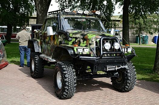 Что ты такое: необычная самоделка на шасси ГАЗ-69 с кузовом от «Жигулей»