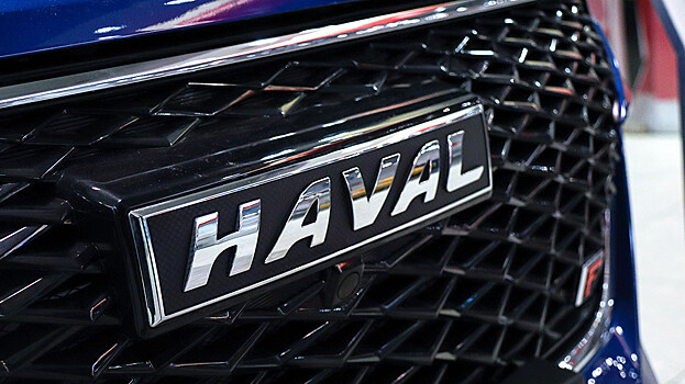 Треть проданных авто в РФ в октябре составили машины китайского производства