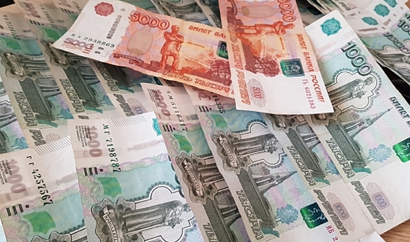 В Воронеже экс-чиновнику предстоит выплатить штраф в 1 млн рублей за взятку полицейскому