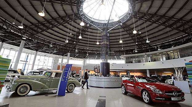 В России сократилось количество дилерских автоцентров