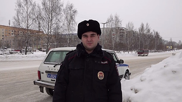 В Кемеровской области участковый уполномоченный полиции оказал помощь подростку, который при падении сломал ногу