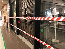 Судебные приставы Москвы приостановили работу двух пожароопасных ТЦ