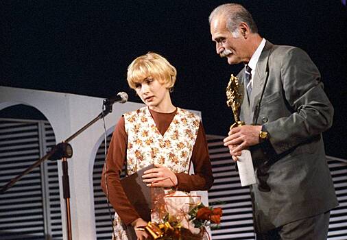 «Она была загадкой, панком, сложной и манящей». Звезда фильма «Три сестры» и экс-супруга Михаила Ефремова ушла из жизни