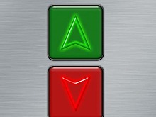 Лифтеры починили подъемник в жилом доме на Юных Ленинцев