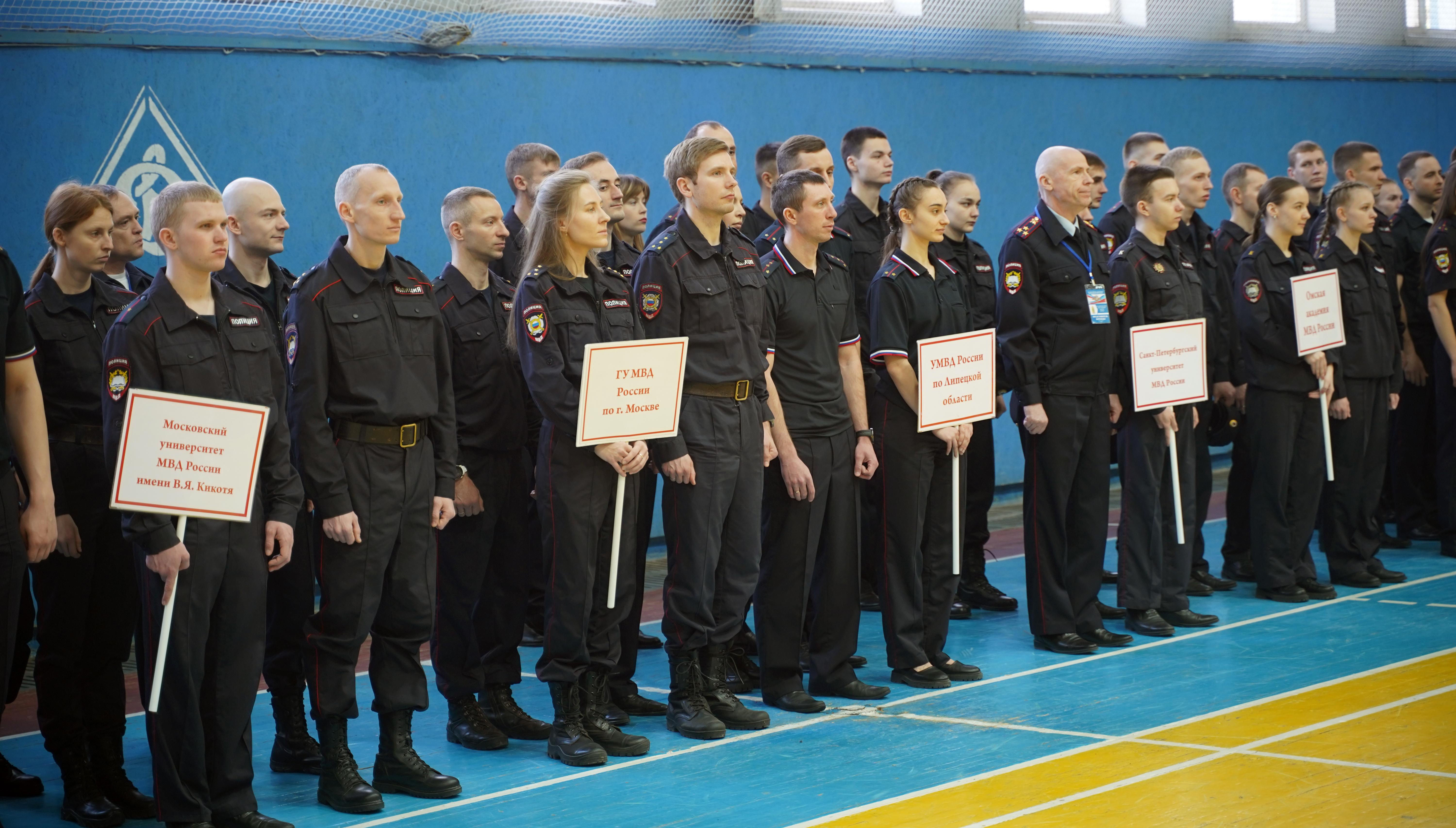 Соревнования МВД России по служебно-прикладному спорту в дисциплине «троеборье» стартовали в Липецке