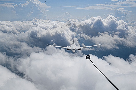 Дальняя авиация получит совершенно новые боевые самолеты в 2024 году