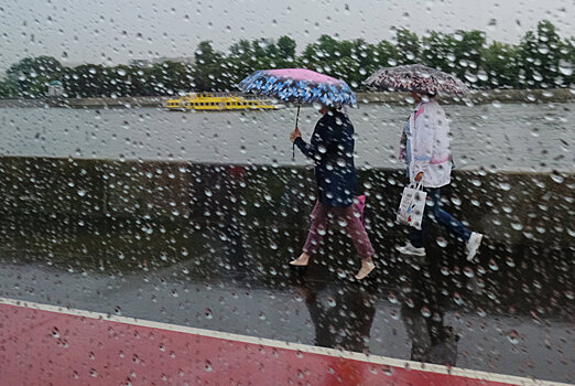 В Москве продолжают идти дожди