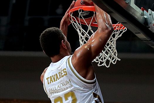 Центровой «Реала» Уолтер Тавареш ответил на вопрос про переход в «Панатинаикос»