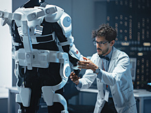 Что показали на Конгрессе молодых ученых в Сириусе? Экзоскелет, энергоустановка и голосовая связь для дайверов