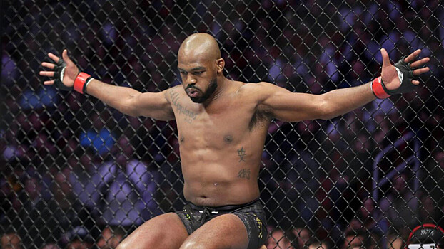 Джонс стал чемпионом UFC в тяжёлом весе