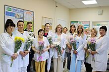 Специалистов Кленовской амбулатории поздравили с Днем медицинского работника