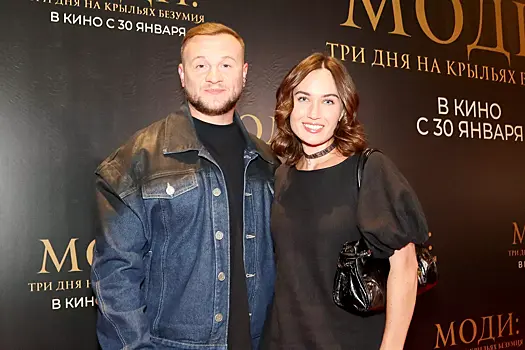 «Она в себе уверена»: Дмитрий Журавлев рассказал, ревнует ли его супруга к соведущей Олесе Иванченко