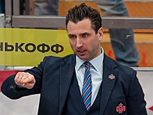 Болельщица «Сибири» поздравила Ротенберга с 214-м матчем в КХЛ