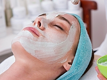 Блогерша возмутила зрителей необычной заменой маске для волос