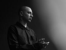 Политик назвал Оксимирона* британским эмигрантом и попросил выдворить его из России