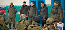 Губернатор ЕАО  Ростислав Гольдштейн встретился с бойцами в зоне СВО