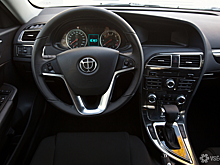 Новокузнечанка посадила за руль ребенка