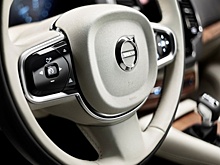 Тест системы аварийного торможения грузовика Volvo ускоряет пульс (видео)